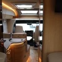 Hymer BMC-T 600 170pk Automaat | Lengtebedden | SLC AL-KO Chassis | Trekhaak | Dometic omvormer | Zonnepanelen | Dubbele huishoudaccu | Foto #16