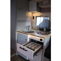 Hymer Tramp S685 170pk Automaat | Diesel verwarming | Super B lthium | Omvormer | Lengtebedden | Face to face | Foto #33