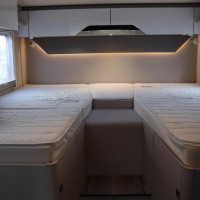 Hymer Tramp S685 170pk Automaat | Diesel verwarming | Super B lthium | Omvormer | Lengtebedden | Face to face | Foto #37