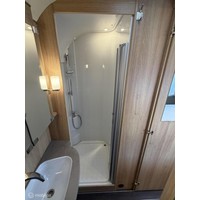 Knaus 700 MEB Platinum Automaat Enkele Bedden Grote Badkamer Maxxfan Foto #4