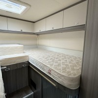 Hobby V65 GE Optima Ontour Enkele Bedden Fietsenrek Luifel Schotel Foto #15