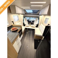 Adria Matrix Plus 670 DL uit 2021 Foto #11