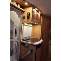 Dethleffs Globebus I 2.3 Fiat Motor 130pk | 5.95m | Zonnepaneel | Maxxfan | Trekhaak | Frans Bed | Hefbed | Foto #16