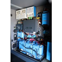 Niesmann+bischoff iSmove 6.9E Clou Line 160pk Automaat | 7 meter | Unieke kleurstelling | Sonos | Zonnepanelen | Omvormer | Hefbed | Foto #30