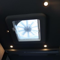 Niesmann+bischoff iSmove 6.9E Clou Line 160pk Automaat | 7 meter | Unieke kleurstelling | Sonos | Zonnepanelen | Omvormer | Hefbed | Foto #35