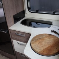 Bürstner Nexxo Time T685 130pk Multijet | Queensbed | Fietsendrager | Gescheiden douche | Maxxfan | Achteruitrijcamera | Luifel | Foto #9