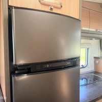 Knaus Lengte bedden / Hefbed / Zeer veel luxe Foto #8