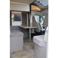 Lmc Lift H730 G 140pk | Elektrisch hefbed | Thule fietsendrager | Gescheiden douche | Lengtebedden | Thule luifel | Ruime indeling | Foto #23