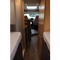 Lmc Lift H730 G 140pk | Elektrisch hefbed | Thule fietsendrager | Gescheiden douche | Lengtebedden | Thule luifel | Ruime indeling | Foto #37