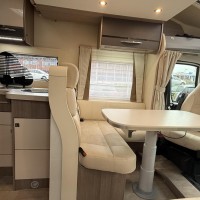 Challenger 387 GA Lengte beden en hefbed 2 X Airco Foto #25