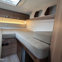 Weinsberg 600 MEG CaraCompact Enkele Bedden Luifel 2X Airco Foto #14