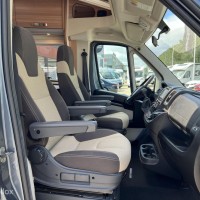 Weinsberg 600 MEG CaraCompact Enkele Bedden Luifel 2X Airco Foto #23