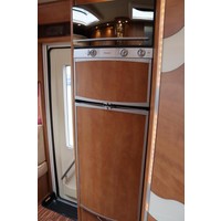 Carthago CHIC I 47 150pk Fiat | Alde verwarming | LPG installatie | Hefbed | Grote garage | Extra sloten | Dwarsbed | Foto #34