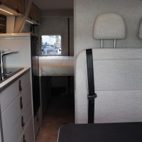 Hymer Grand Canyon 140pk Automaat 2.2 Multijet | Dieselverwarming | Hefdak | 5.99 meter | LED Koplampen| 1e Eigenaar | Foto #9