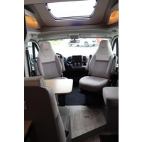 Lmc Tourer Lift H660 140pk 2.3 Multijet | Lengtebedden | Thule fietsendrager | Elektrisch hefbed | Thule luifel | Panoramadak | Foto #7