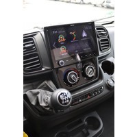 Lmc Tourer Lift H660 140pk 2.3 Multijet | Lengtebedden | Thule fietsendrager | Elektrisch hefbed | Thule luifel | Panoramadak | Foto #27