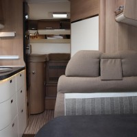 Carthago Malibu I 430 150pk Automaat | Dubbele bodem | Levelsysteem | Lengtebedden | Zonnepaneel | Hefbed | Luifel | Foto #8