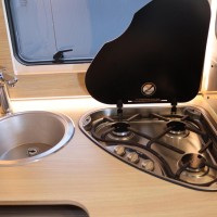 Lmc Lift H730 G 140pk | Elektrisch hefbed | Thule fietsendrager | Gescheiden douche | Lengtebedden | Thule luifel | Ruime indeling | Foto #12