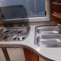 Carthago CHIC I 47 150pk Fiat | Alde verwarming | LPG installatie | Hefbed | Grote garage | Extra sloten | Dwarsbed | Foto #12