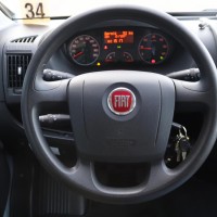 Carthago MALIBU 600 150pk Multijet | Dometic dakairco | Zonnepaneel | Thule luifel | Fiamma Swing Fietsendrager | Dwarsbed | Zenec multimediasysteem | Foto #2