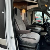 Knaus 650MEG Platinum 165PK Enkele Bedden Luifel Lift-Fietsenrek Seitz Foto #24