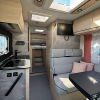 Rapido C55 Night Edition 8T-Automaat Enkele Bedden Luifel Lift-Fietsenrek Garage Foto #9