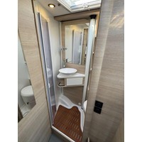 Rapido C55 Night Edition 8T-Automaat Enkele Bedden Luifel Lift-Fietsenrek Garage Foto #18