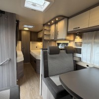 Hobby Optima Ontour  T 70 E Enkele Bedden Grote Badkamer Luifel Foto #8