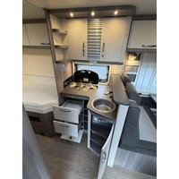 Hobby Optima Ontour  T 70 E Enkele Bedden Grote Badkamer Luifel Foto #14