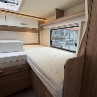 Bürstner T726 G Limited 9T-Automaat Enkele Bedden Hefbed 5 Persoons Foto #17