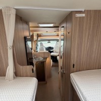 Bürstner T726 G Limited 9T-Automaat Enkele Bedden Hefbed 5 Persoons Foto #20