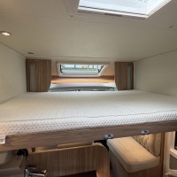 Bürstner T726 G Limited 9T-Automaat Enkele Bedden Hefbed 5 Persoons Foto #24