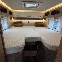 Weinsberg 600MEG Pepper Edition 9T-Automaat Enkele Bedden 2X Airco Seitz Luifel Foto #17