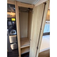 Knaus 700 MEB Platinum Automaat Enkele Bedden Grote Badkamer Maxxfan Foto #36