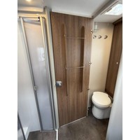 Dethleffs TREND I 7057 Automaat Queensbed Levelsysteem 2X Airco Foto #20