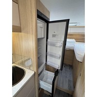 Lmc Cruiser T662 9T-Automaat Enkele Bedden Luifel Tv Garage Foto #14