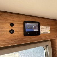 Weinsberg 700MEG CaraCore 9T-Automaat Enkele Bedden Hefbed Luifel Fietsenrek Foto #26