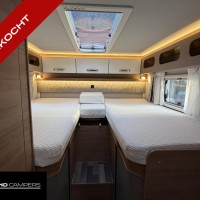 Weinsberg 700MEG CaraCore 9T-Automaat Enkele Bedden Hefbed Luifel Fietsenrek Foto #2