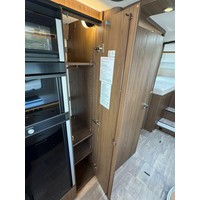 Hymer B 880 ML Enkele Bedden Hefbed Alde 2X Airco Lithium Omvormer Foto #25