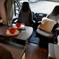 Sunlight T69S 130 PK met groot zonnepaneel Foto #5