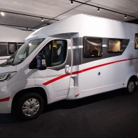 Sunlight T69S 130 PK met groot zonnepaneel Foto #7