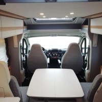 Dethleffs Just 90 7052 DBL met trekhaak en solair Foto #1