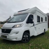 Dethleffs Just 90 7052 DBL met trekhaak en solair Foto #2