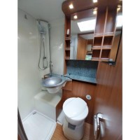 Knaus Sportliner 650 MG met solair en maxxfan Foto #14