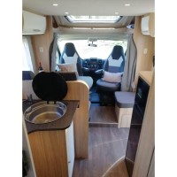 Sunlight T69S  met 5 slaapplaatsen Foto #17