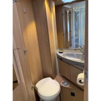 Sunlight T69L  met lage instap Queensbed Foto #17