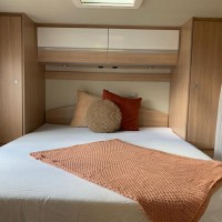 Sunlight T69L  met lage instap Queensbed Foto #18