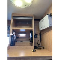 Sunlight T69L  met lage instap Queensbed Foto #2