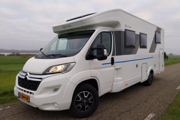 Sun Living S75-SL  Met 5 gordelplaatsen !!!