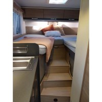 Adria Compact  lengte 660 met solar! Foto #1